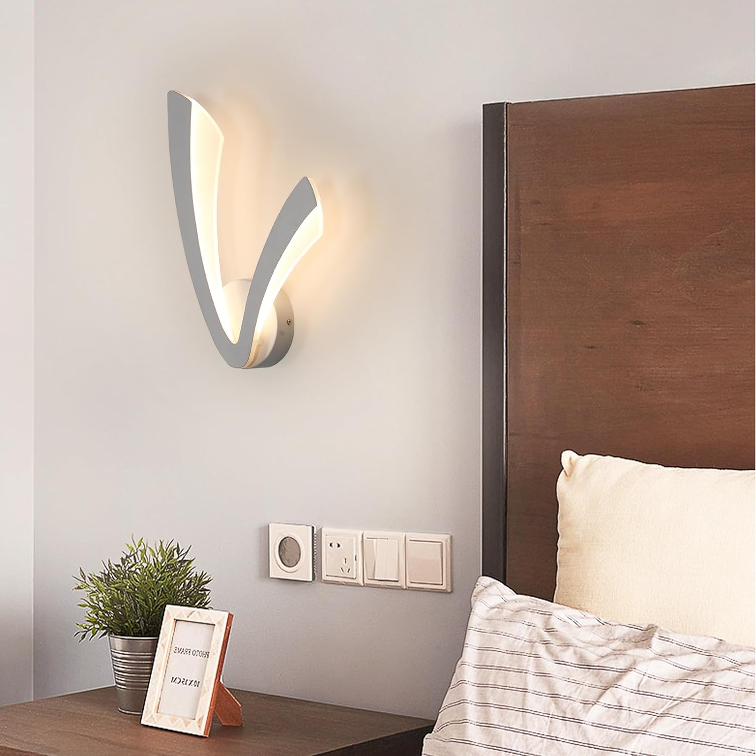 Applique Murale LED, Lampe Murale Moderne 12W, Acrylique Luminaire Mural 