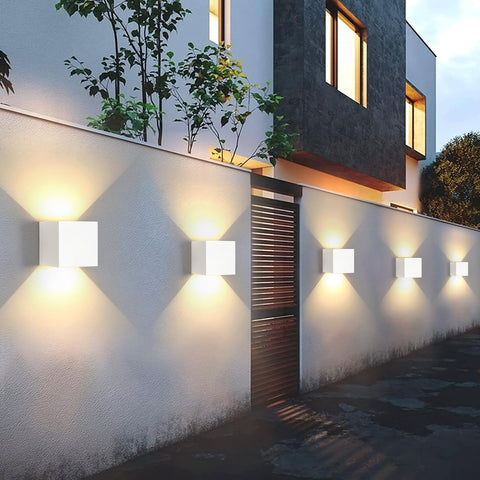 Paquete de 2 luces de pared LED para exteriores, 12 W, luces de pared para interiores con ángulo ajustable, iluminación de pared para exteriores, lámpara de pared moderna IP65 impermeable para sala de estar, dormitorio (blanco) blanco cálido 3000 K