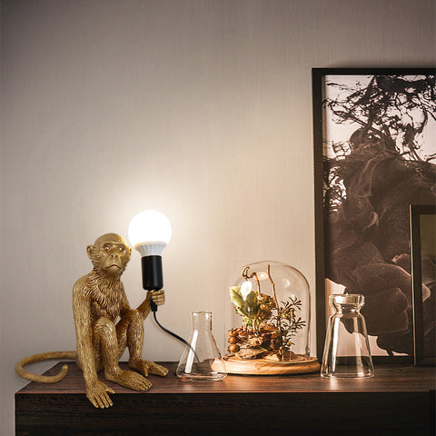 Lámpara de mesa sentada con mono para arte creativo moderno de resina, lámpara de pared, lámpara de pie, lámpara de araña, adecuada para decoración de interiores de loft, dormitorios, salas de estudio, bares, tiendas, etc. (Oro) Sin bombillas