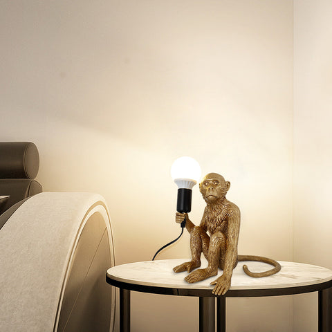 Lámpara de mesa sentada con mono para arte creativo moderno de resina, lámpara de pared, lámpara de pie, lámpara de araña, adecuada para decoración de interiores de loft, dormitorios, salas de estudio, bares, tiendas, etc. (Oro) Sin bombillas