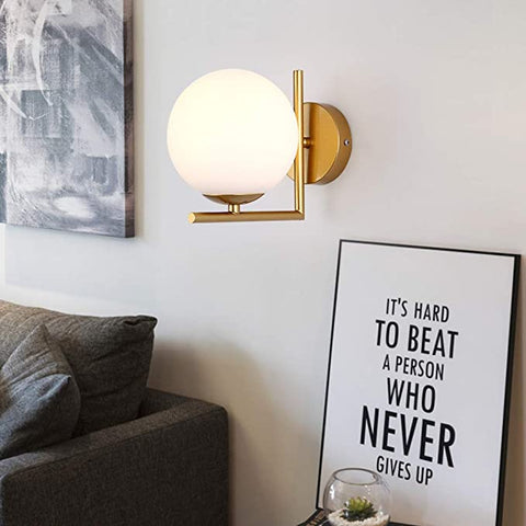 Lámpara de pared LED, lámpara de bola de pared moderna, pantalla de bola blanca de cristal, lámpara de pared de metal, focos de pared interiores para dormitorio, pasillo, cocina, escalera. (Sin bombilla)