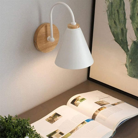 Lámpara de pared de cabecera de madera escandinava con bombilla E27 de 5W (blanco cálido) Para dormitorio, sala de estar, pasillo, entrada Blanco